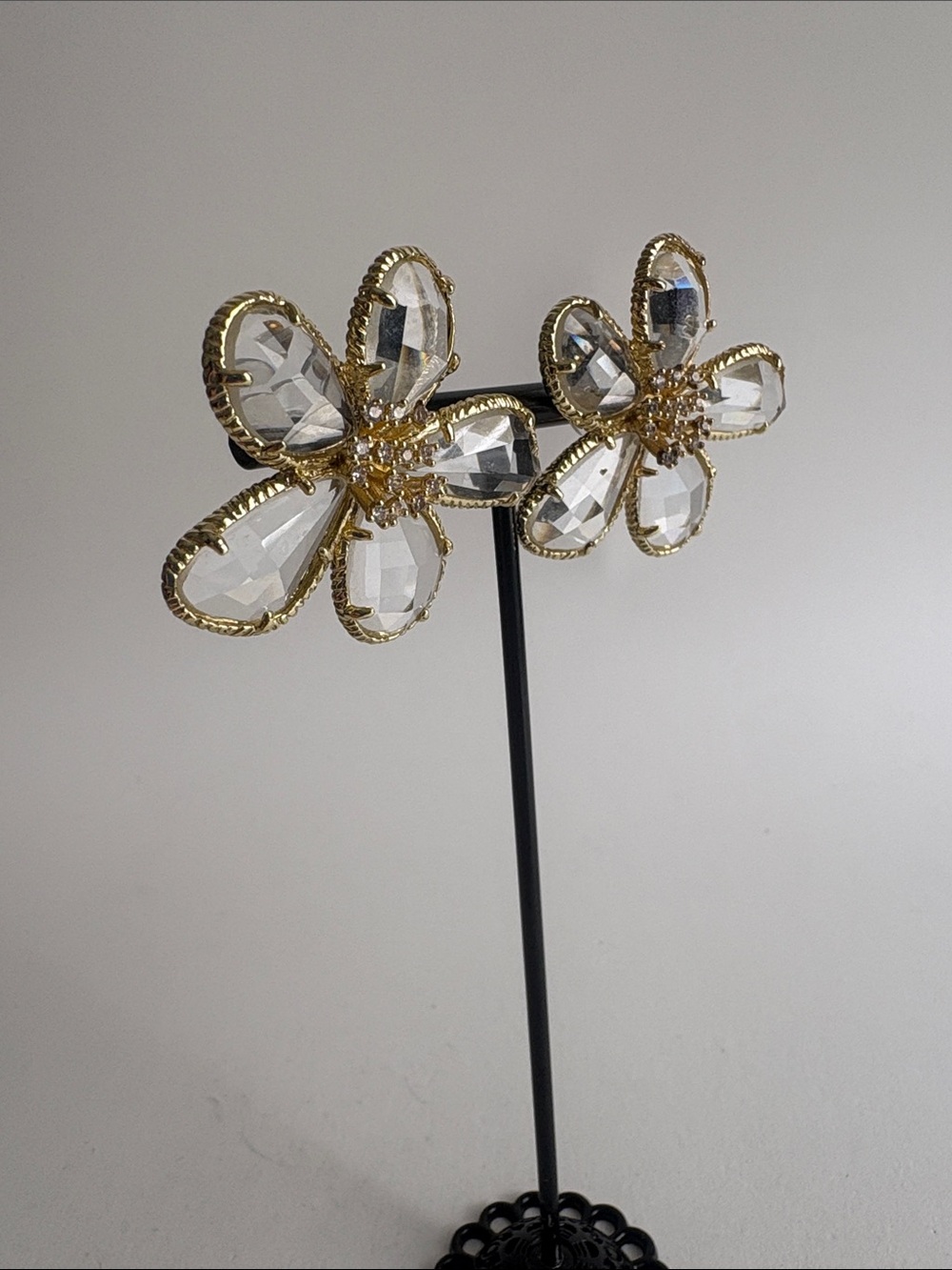 Crystal Flower Statement Earrings Gold Trim Women Jewelry - Picture 2 of 5